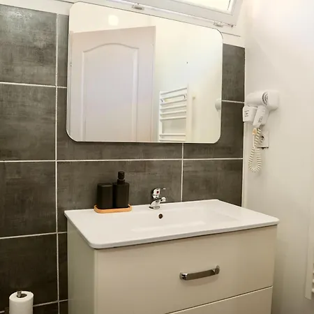 Mas La Farelle Gite, Fitness & Salle De Jeux Gratuite & En Supplement 度假居 *