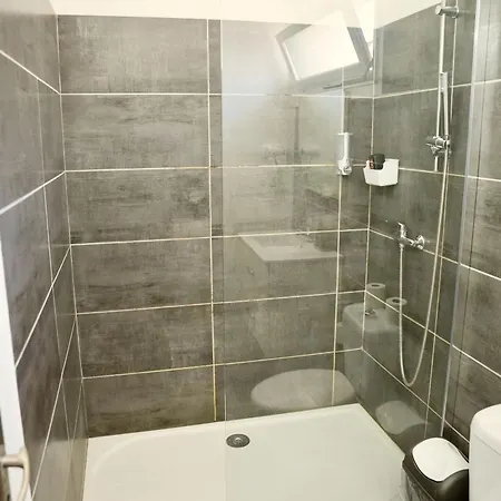 Gite, Fitness&billard Gratuit&spa Mas La Farelle * Nîmes