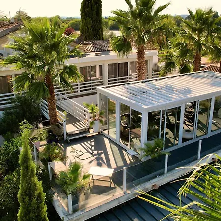 Mas La Farelle Gite, Fitness & Salle De Jeux Gratuite & En Supplement 度假居 尼姆