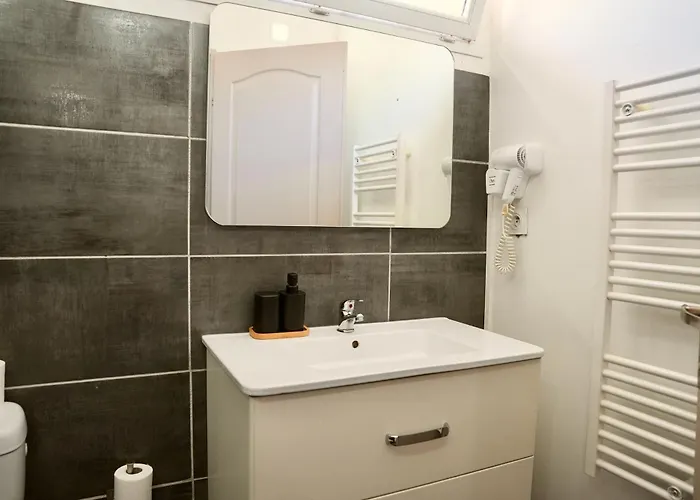 Mas La Farelle Gite, Fitness & Salle De Jeux Gratuite & En Supplement Holiday home *