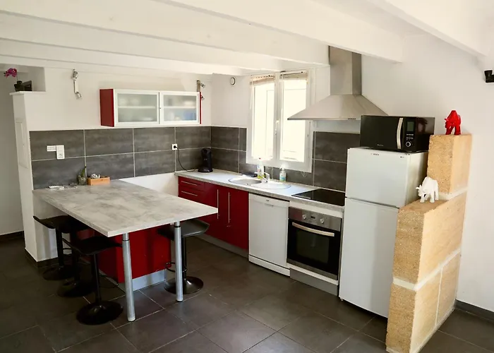 Дом отдыха Mas La Farelle Gite, Fitness & Salle De Jeux Gratuite & En Supplement *