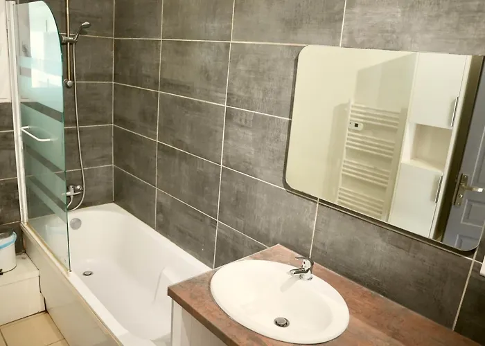 Mas La Farelle Gite, Fitness & Salle De Jeux Gratuite & En Supplement Дом отдыха *