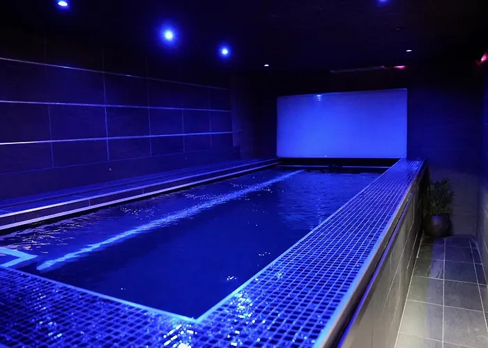 Mas La Farelle Gite, Fitness & Salle De Jeux Gratuite & En Supplement Ним